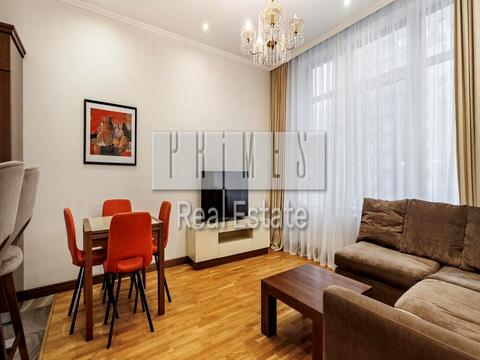 квартира за адресою Андрія Верхогляда вул. (Михайла Драгомирова), 16-Б