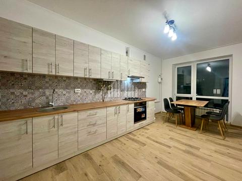 квартира за адресою Амосова вул., 57