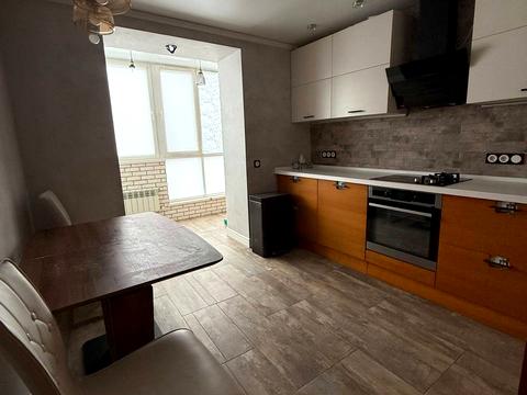 квартира за адресою Василя Порика вул., 42