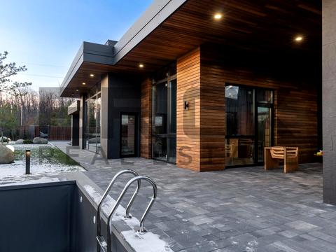 будинок за адресою Валова вул.