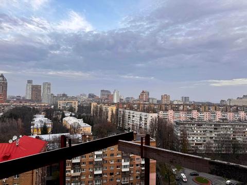 квартира за адресою Євгена Коновальця вул. (Щорса), (Будинок)