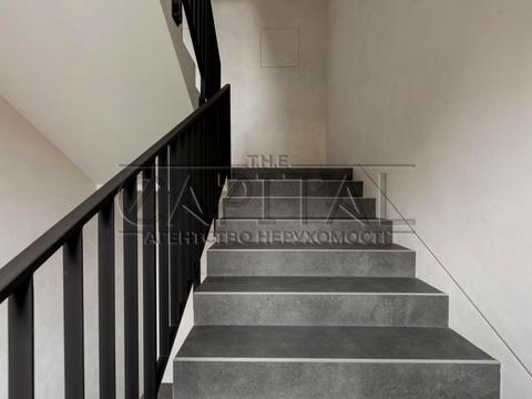 коммерческая по адресу Киевская ул., 142