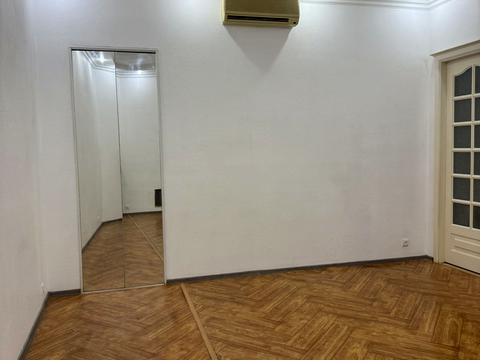 коммерческая по адресу Большая Васильковская ул. (Красноармейская), 47