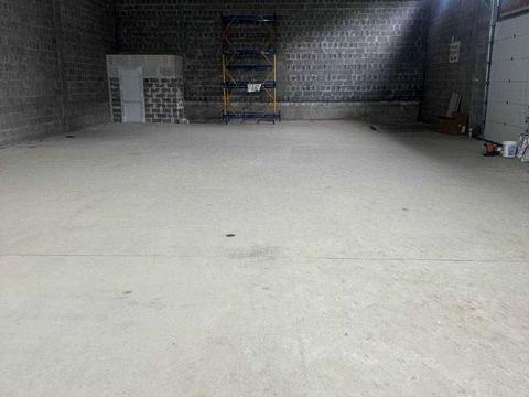 комерційна за адресою Незалежності України вул., 11В