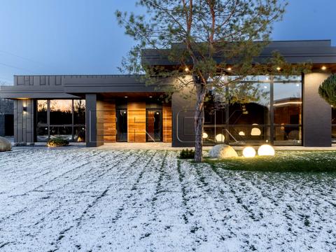 будинок за адресою Валова вул.