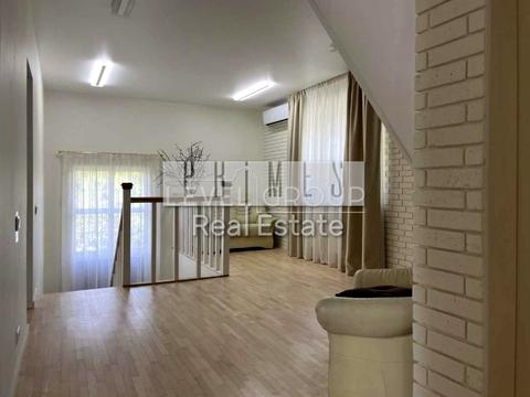 будинок за адресою Гідності вул. (Жертв Революції)