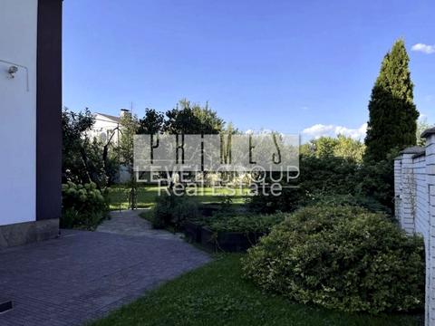 будинок за адресою Гідності вул. (Жертв Революції)