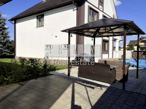 будинок за адресою Гідності вул. (Жертв Революції)