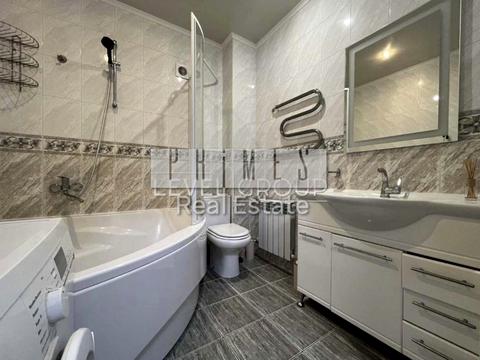 будинок за адресою Гідності вул. (Жертв Революції)