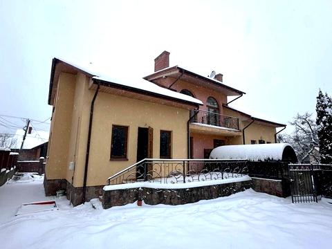 будинок за адресою Приязна вул., 2