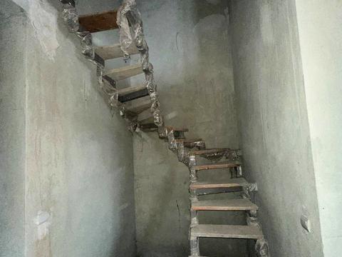 будинок за адресою Приязна вул., 2