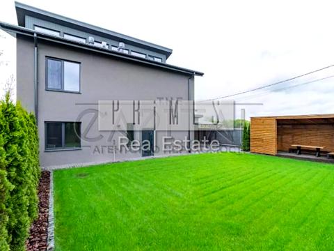 будинок за адресою Підбірна вул.