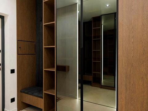 квартира за адресою Героїв Маріуполя вул. (Петра Козланюка), 17