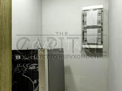 комерційна за адресою Кловський узвіз (Кловський), 7a