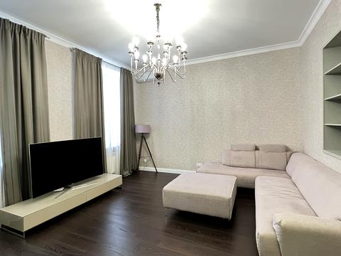 квартира за адресою Шовковична вул., 10