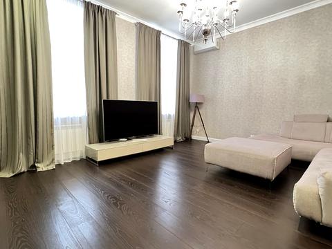 квартира за адресою Шовковична вул., 10