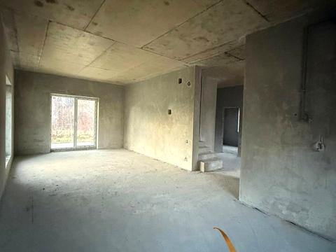 будинок за адресою с. Зимна Вода, Чупринки, 10