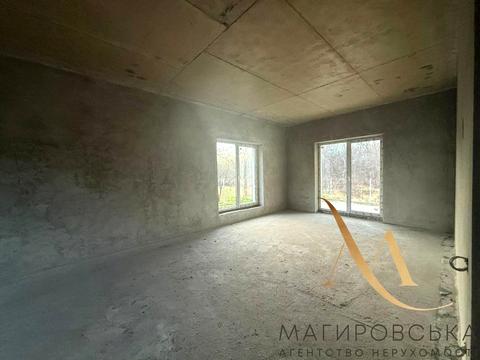 будинок за адресою с. Зимна Вода, Чупринки, 10