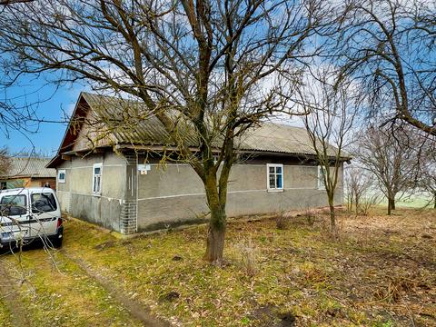 дом по адресу Центральна