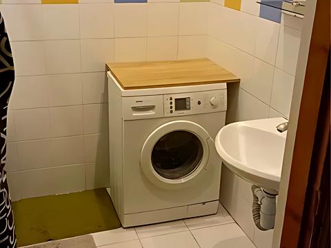 квартира за адресою Вишняківська вул., 13