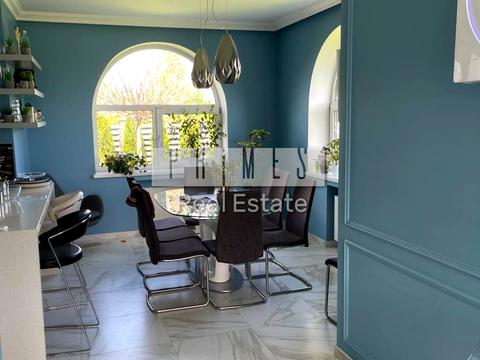 дом по адресу Ивана Франко ул. (Комунарська)