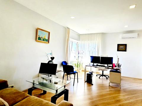 комерційна за адресою Велика Васильківська вул. (Червоноармійська), 9-2