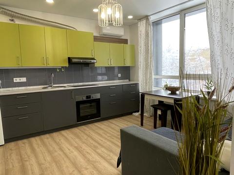 квартира за адресою Салютна вул., (Будинок 02301-02303)