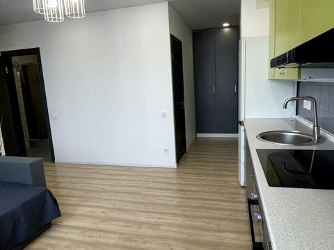 квартира за адресою Салютна вул., (Будинок 02301-02303)