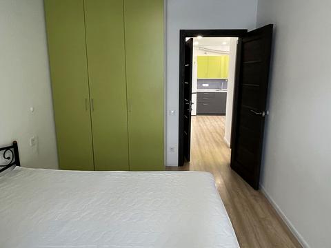 квартира за адресою Салютна вул., (Будинок 02301-02303)