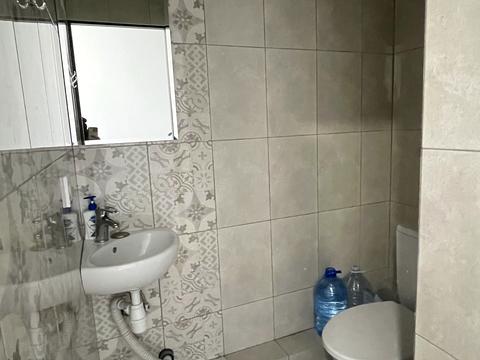 квартира за адресою Салютна вул., (Будинок 02301-02303)