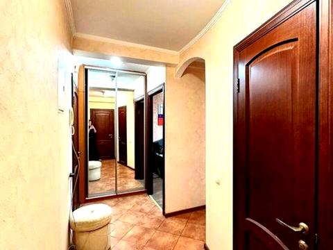 квартира за адресою Раїси Окіпної вул., 9