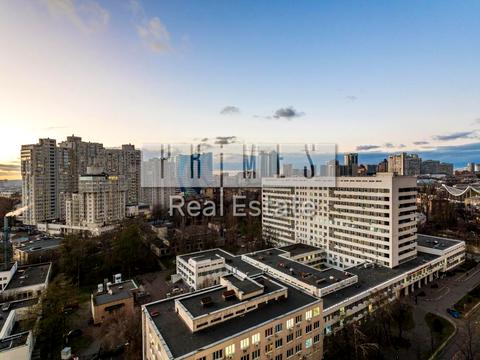 квартира за адресою Київ, Андрія Верхогляда вул. (Михайла Драгомирова), 2-А