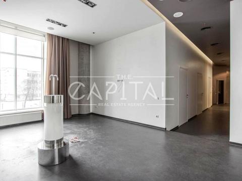 комерційна за адресою Оболонська набережна вул., 1