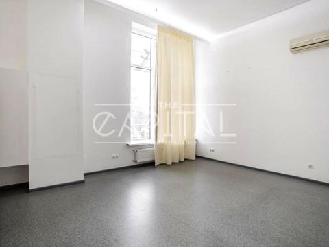 комерційна за адресою Оболонська набережна вул., 1