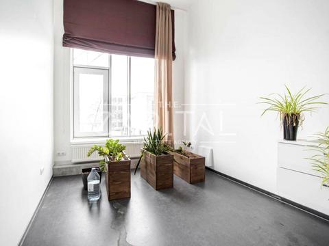 комерційна за адресою Оболонська набережна вул., 1