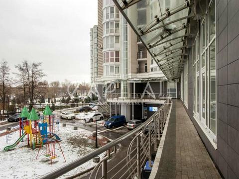 комерційна за адресою Оболонська набережна вул., 1