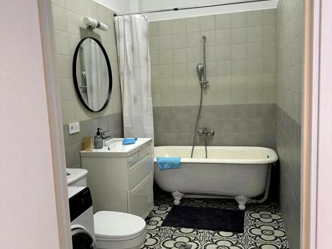 квартира за адресою Мирона Тарнавського вул. (Кутузова), 74а