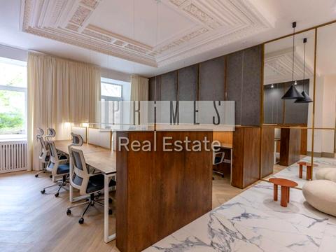 коммерческая по адресу Вячеслава Липинского ул. (Чапаева), 12