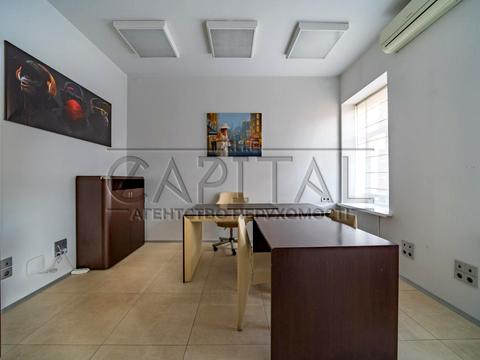 коммерческая по адресу Саксаганского ул., 42