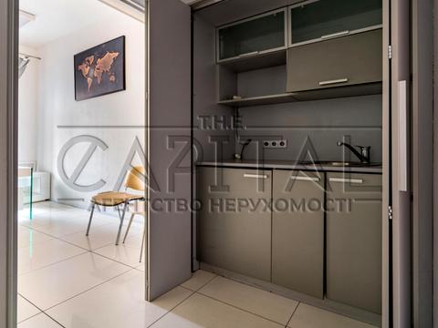 коммерческая по адресу Саксаганского ул., 42