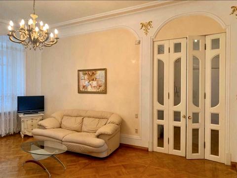 квартира за адресою Пироговська вул., 3