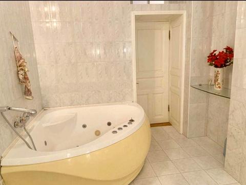 квартира за адресою Пироговська вул., 3