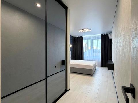 квартира за адресою Миколи Боголюбова вул., (Будинок 3)