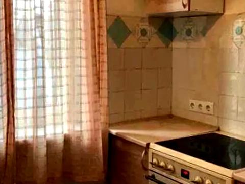 квартира за адресою Зої Гайдай вул., 2