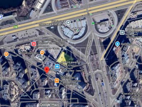 комерційна за адресою Михайла Гришка вул., 8