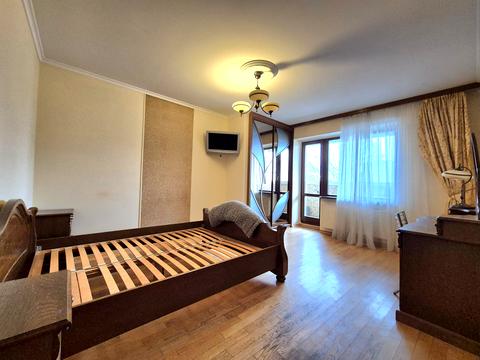 квартира за адресою Ніжинська вул., 11