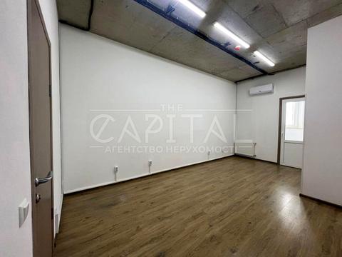 комерційна за адресою Миколи Міхновського бульв. (Дружби народів), 14-16