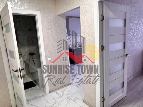 квартира за адресою Домбровського вул., 3-В, корпус  1-4