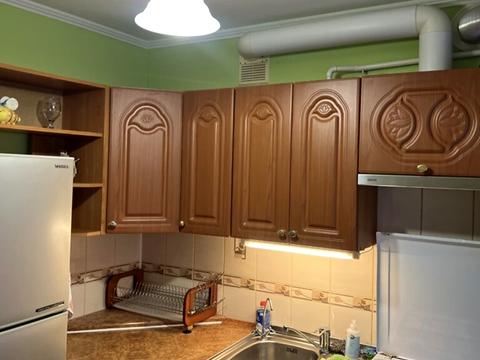 квартира за адресою Довженка вул., 9