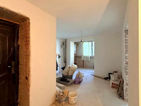 квартира за адресою Крайна вул., 1В